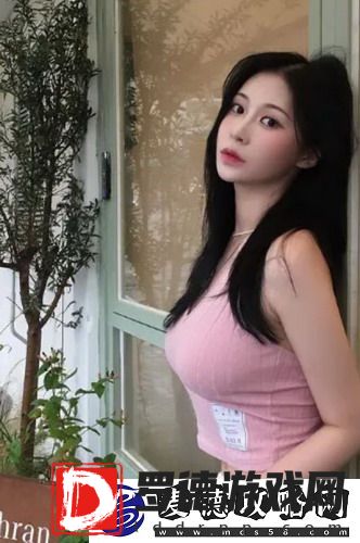 精品蜜桃㊙️一区二区三区系列爆火：每一区都自带绝活，看得新粉们垂涎欲滴！