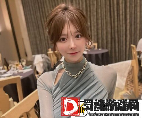 搬家工人当着老公的面忙得不可开交，网友：这场面真是让人哭笑不得！
