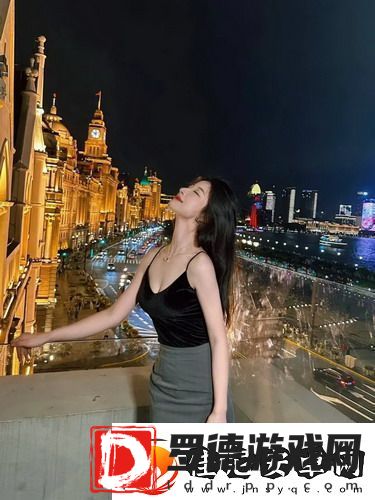 谁顶得住这样的妈妈我女朋友的妈妈双字ID5