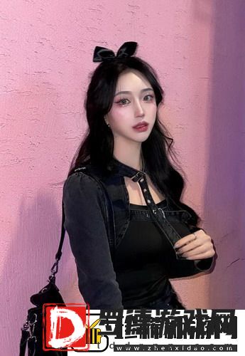 麻豆精品㊙️国产传媒夏夏引领潮流，网友：真是个性十足，值得一看！