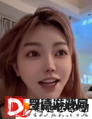 刘飞儿偶遇同城帅哥主播感慨目前年纪大了对方都可以叫自己姨了
