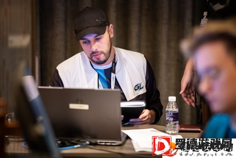暂停的艺术——ash解读暂停在比赛中的运用