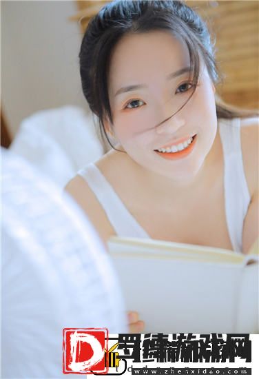女被 c 黄扒衣服91引发舆论风波，网友批评：这背后的真相难以接受！