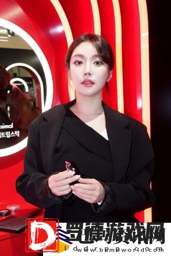 年轻朋友的妻子3：探索爱情与成长的完美结合，感受生活的无限可能！