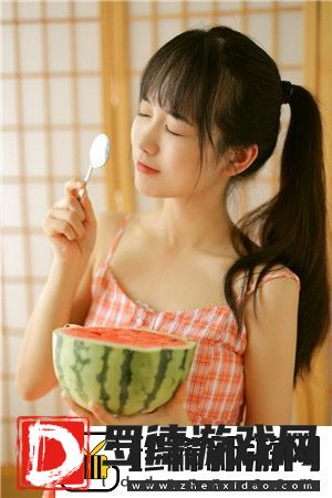 女学生被 c 扒衣服英文网站引爆网络，网友：事情真相难以相信！