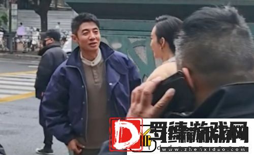 撒贝宁与王鸥现身福州